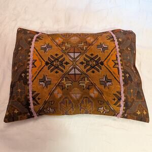 Urban Outfitters UO Home Kilim Geometric Pillow Shams (2) - New